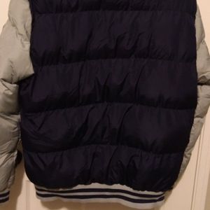 Hype Varsity-Style puffer jacket blue and grey (Large)